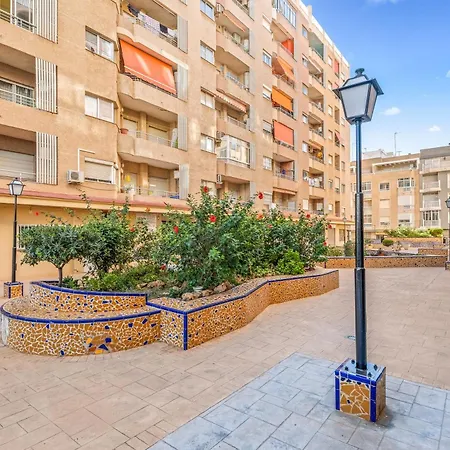 A 200m De La Playa Lejlighed Torrevieja