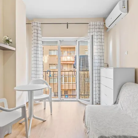 A 200m De La Playa Apartment