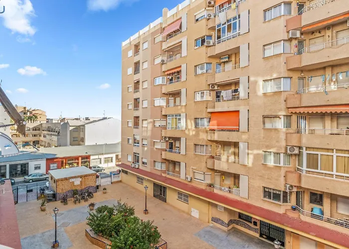 A 200m De La Playa * تورّيفيِخا